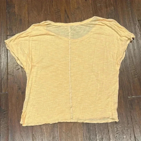 American Eagle Peach Sleeve Tee - Picture 8 of 9